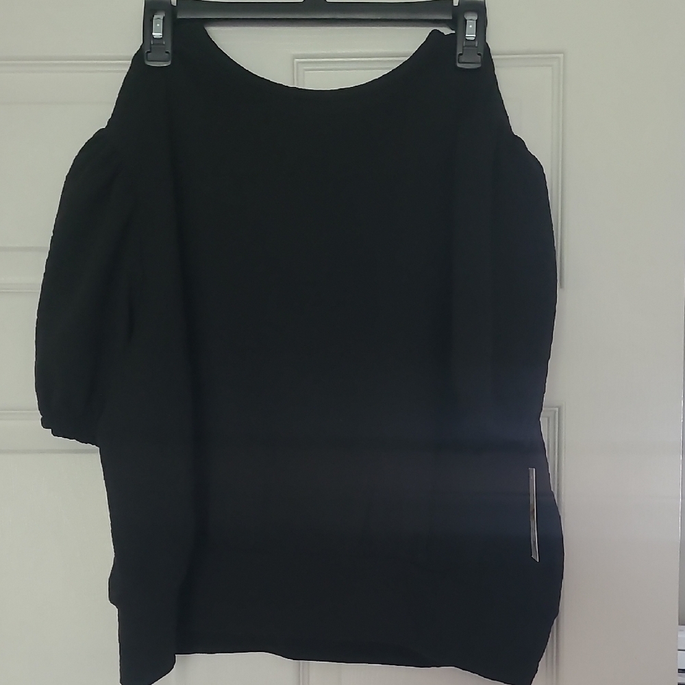 SO Black Cold-Shoulder Puff Sleeve Top